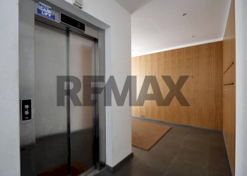 Ricezione / Lobby - Attico via Mimmo Conenna
40, Bari - foto 2