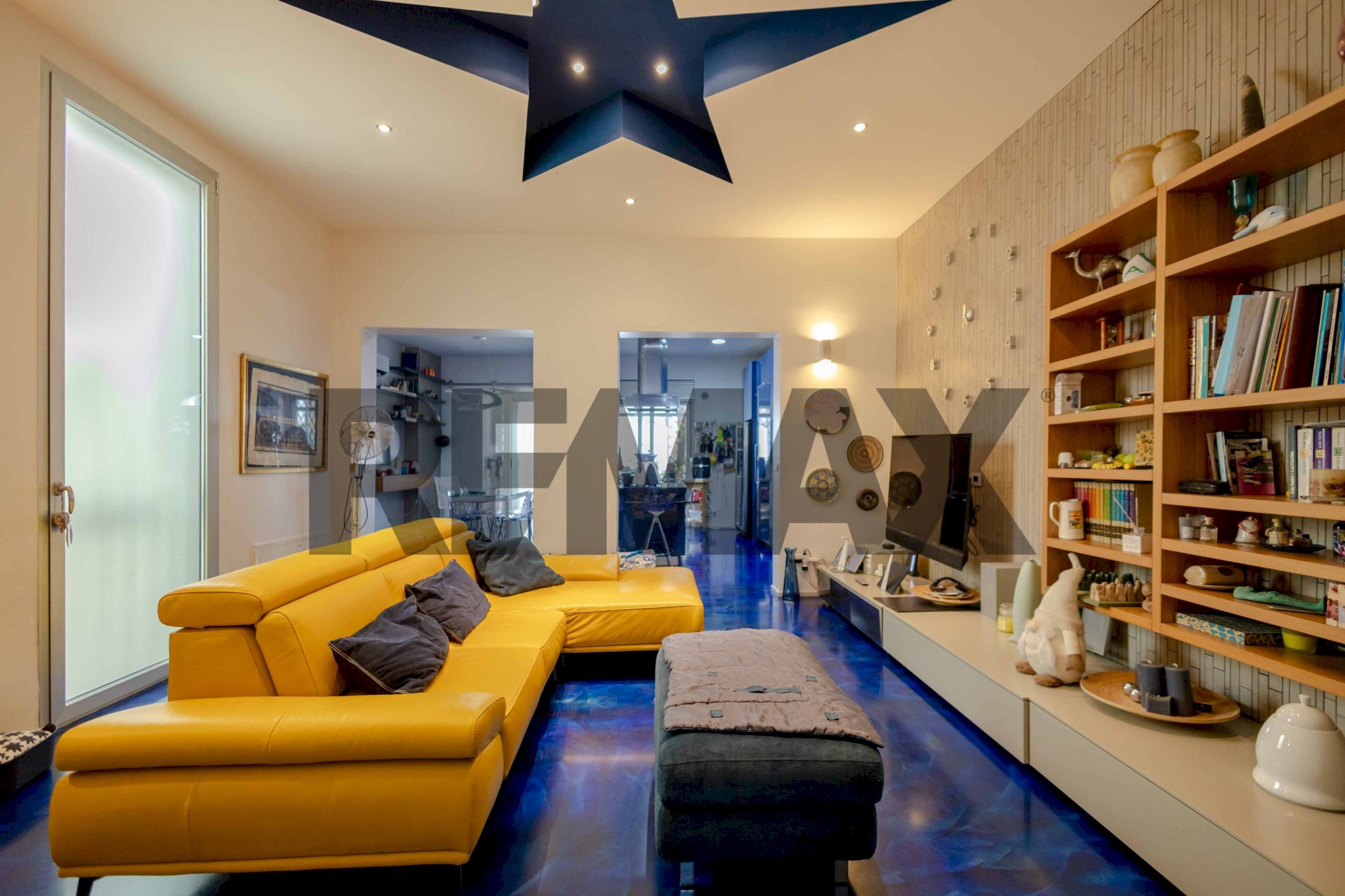 Soggiorno - Trilocale Via Alessandro Maria Calefati
 
261, Bari - foto 1