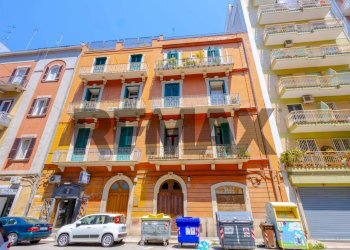 Edificio all\'aperto - Trilocale Via Alessandro Maria Calefati
 
261, Bari - foto 18