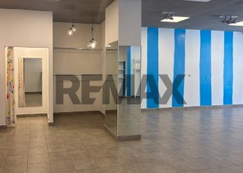 Stanza vuota - Commercial Premises via Geremia di Scanno
129/131, Barletta - photo 2