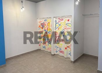 Stanza vuota - Commercial Premises via Geremia di Scanno
129/131, Barletta - photo 3