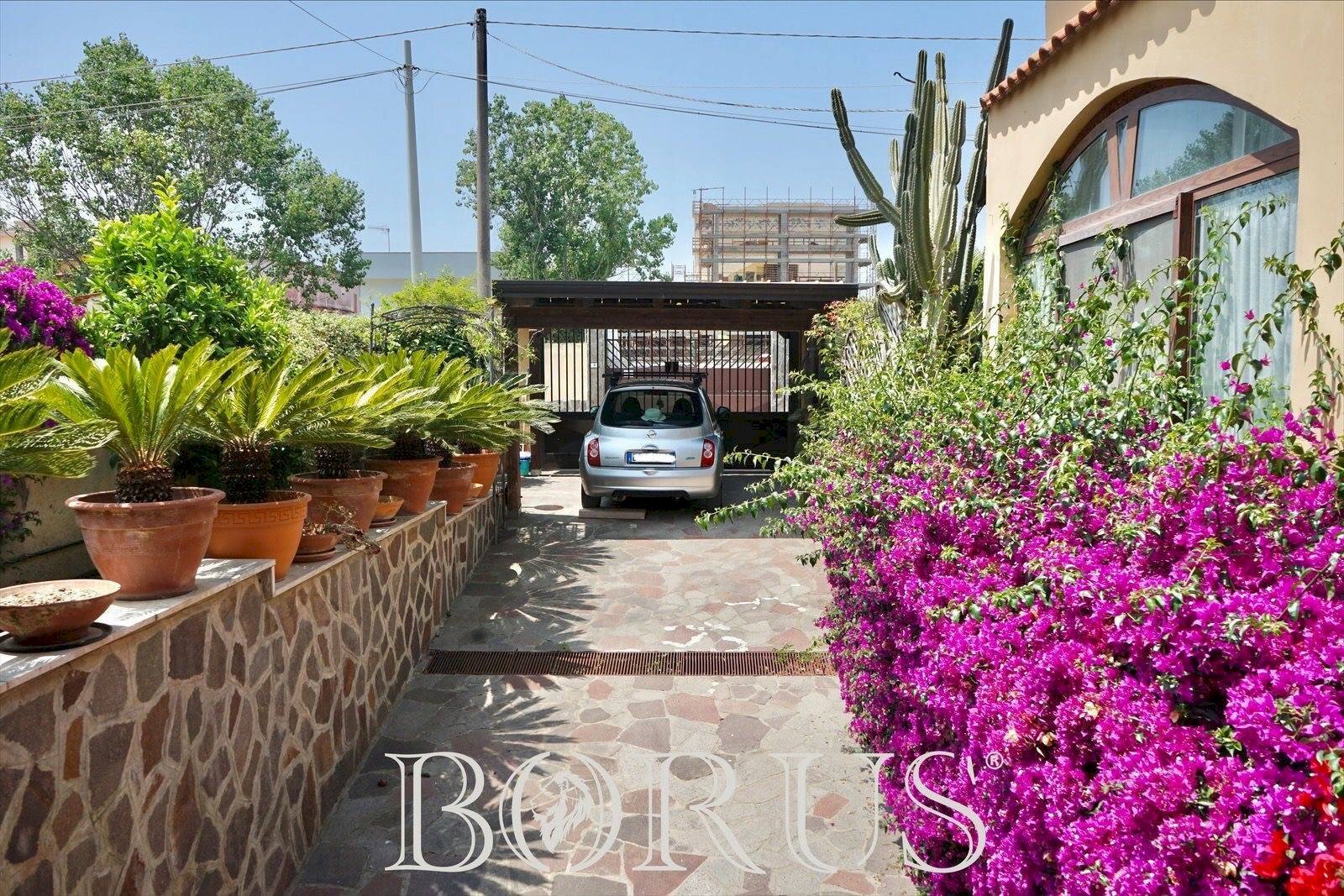 Foto 1 - Villa a Schiera via domitiana
 
23, Castel Volturno - foto 1