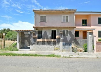 Casa all\'aperto - Villa a Schiera Via Can. Bonu
13, Santa Giusta - foto 4