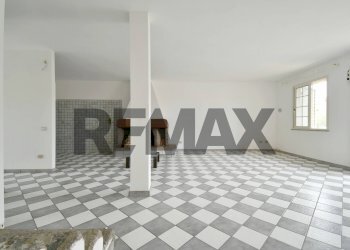Stanza vuota - Villa a Schiera Via Can. Bonu
13, Santa Giusta - foto 6