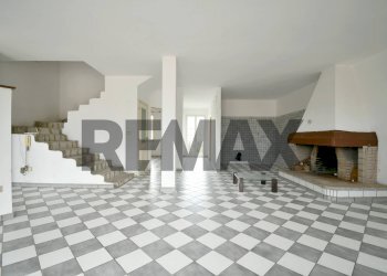 Stanza vuota - Villa a Schiera Via Can. Bonu
13, Santa Giusta - foto 7