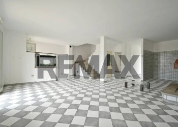 Soggiorno - Villa a Schiera Via Can. Bonu
13, Santa Giusta - foto 8