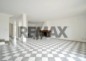 Soggiorno - Villa a Schiera Via Can. Bonu
13, Santa Giusta - foto 11