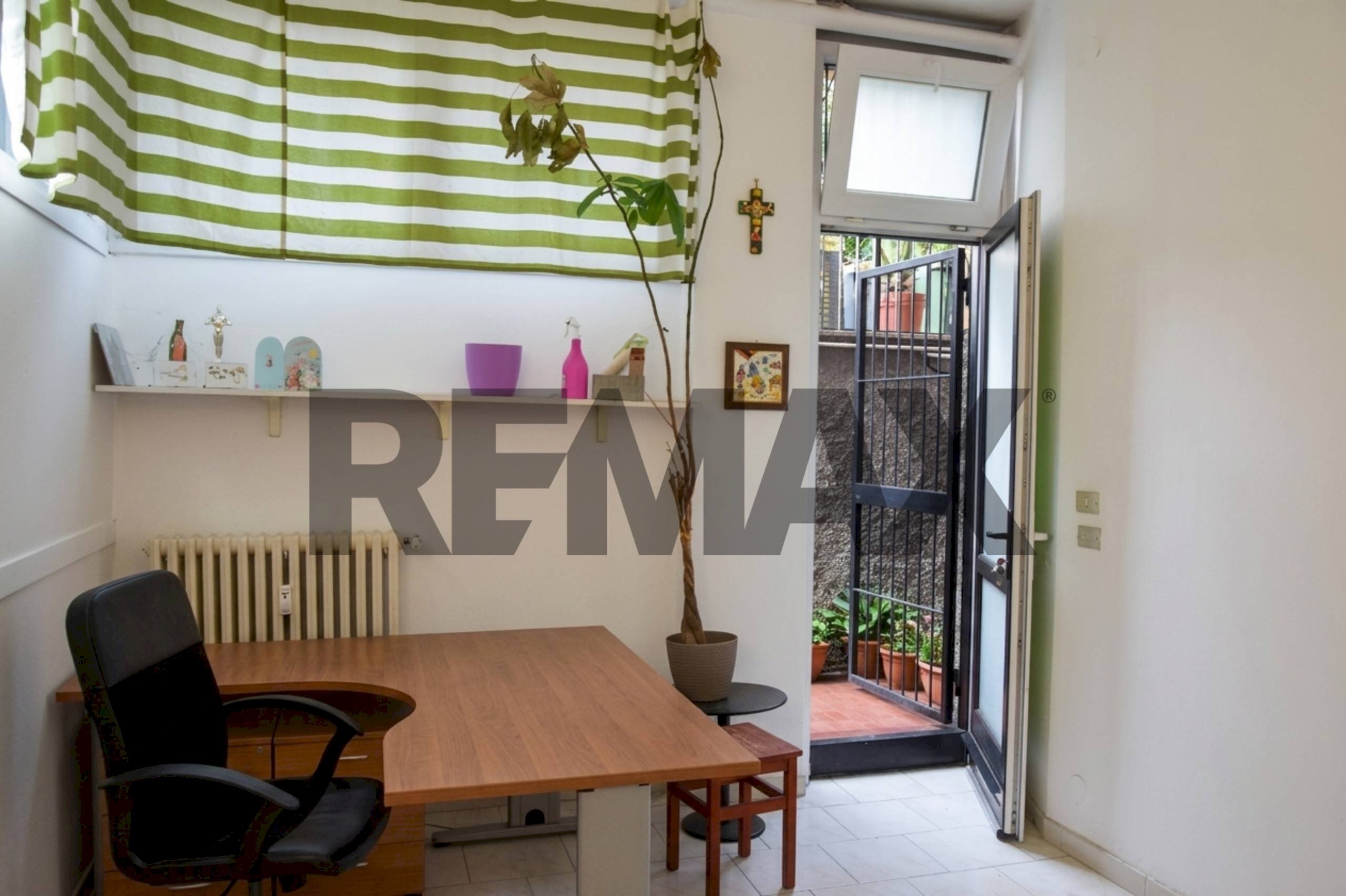 Ufficio - Laboratorio VIA HERMADA
 
19, Milano - foto 1