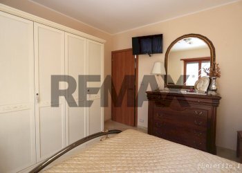 Camera / camera da letto - Three-room apartment via 4 novembre
 
11, Vinovo - photo 8