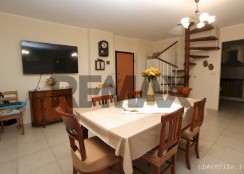 Sala da pranzo - Three-room apartment via 4 novembre
 
11, Vinovo - photo 16