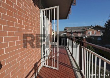 Balcone - Two-room apartment via 4 novembre 11
 
11, Vinovo - photo 2