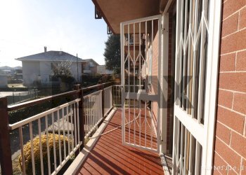 Balcone - Two-room apartment via 4 novembre 11
 
11, Vinovo - photo 4