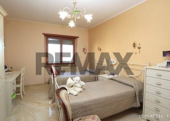 Camera / camera da letto - Two-room apartment via 4 novembre 11
 
11, Vinovo - photo 13