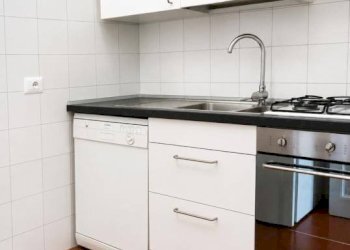 Cucina - Two-room apartment via della Gensola, 3, Roma (neighborhood Trastevere) - photo 11