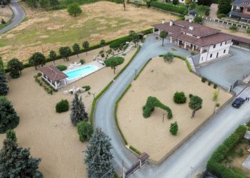Piscina - Villa strada Vecchia d'Asti, Nizza Monferrato - foto 8
