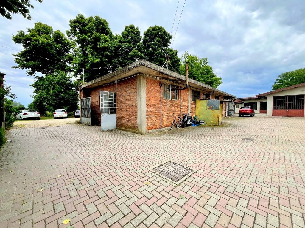 Cortile interno - Shed strada Barauda, 69, Moncalieri - photo 3