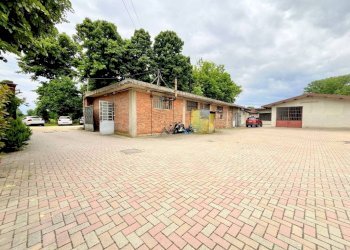 Cortile interno - Shed strada Barauda, 69, Moncalieri - photo 18