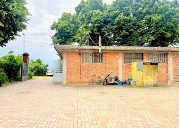 Cortile interno - Shed strada Barauda, 69, Moncalieri - photo 21