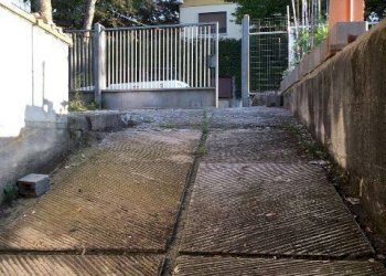 Warehouse via Trieste, 39, Casorate Sempione - photo 6