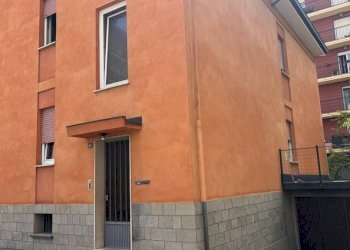 Facciata - Villa corso Ivrea, 47, Aosta - foto 3