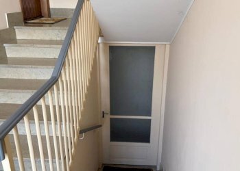 Scala - Villa corso Ivrea, 47, Aosta - foto 8