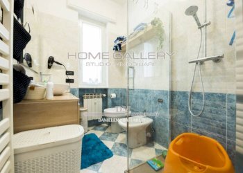 Bagno - Trilocale viale A Pino Sottano, Genova (zona Molassana) - foto 21