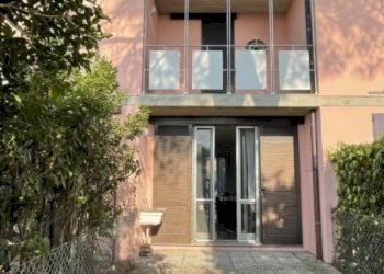 Facciata - Villa a Schiera viale degli Oleandri, Ravenna (zona Porto Corsini) - foto 38