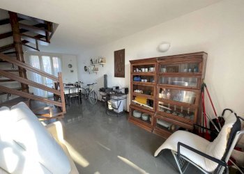 Soggiorno - Villa a Schiera viale degli Oleandri, Ravenna (zona Porto Corsini) - foto 3