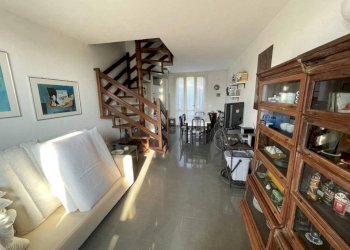 Soggiorno - Villa a Schiera viale degli Oleandri, Ravenna (zona Porto Corsini) - foto 6