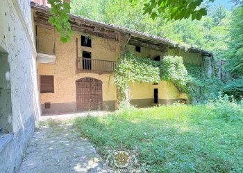 Facciata - Villa via Valdieri, 66, Borgo San Dalmazzo - foto 11
