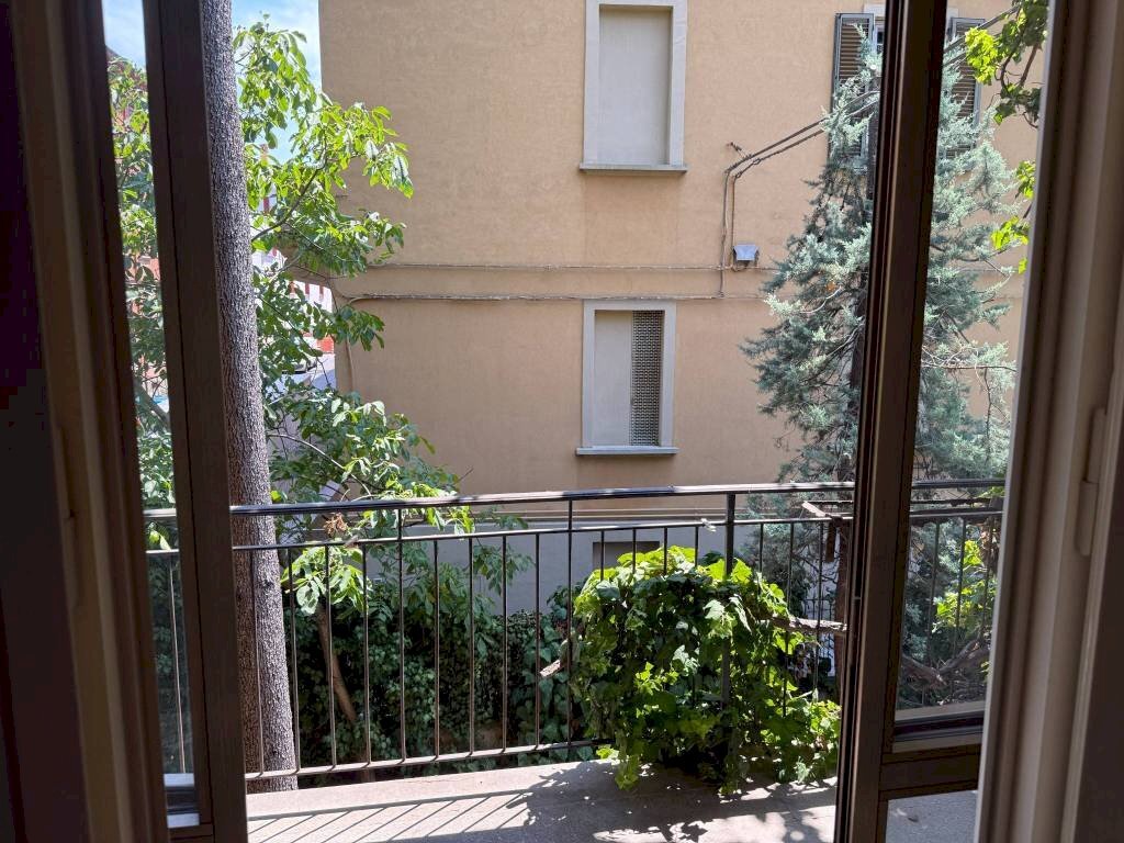 Balcone - Trilocale via dei Tessitori, Bologna (zona Costa Saragozza) - foto 3
