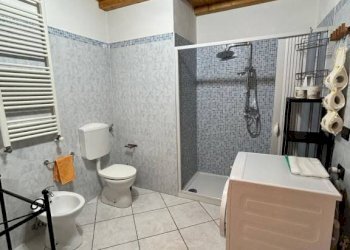 Bagno - Bilocale via Castelmerlo, 4/3a, Bologna (zona Massarenti) - foto 10