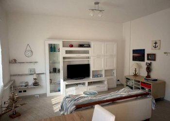 Salone - Trilocale via Sapello, Genova (zona Prà) - foto 4