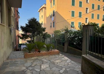 Ingresso - Trilocale via Sapello, Genova (zona Prà) - foto 16