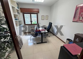 Ufficio - Four-room apartment via piersanti mattarella
20, Cosenza - photo 2