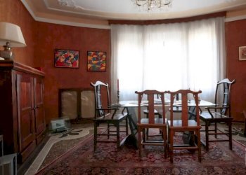 Salone - Appartamento via Stefano Dondero, Genova (zona Sampierdarena) - foto 4