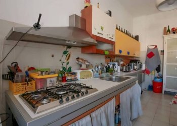 Cucina - Appartamento via Stefano Dondero, Genova (zona Sampierdarena) - foto 34