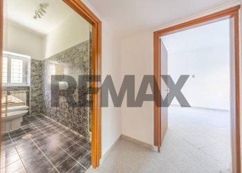 Bagno - Bilocale Viale Della Repubblica
163, Marino - foto 16