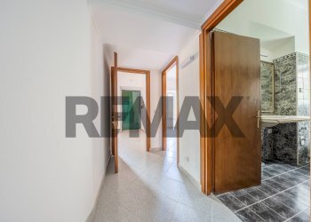 Hall / corridoio - Bilocale Viale Della Repubblica
163, Marino - foto 28