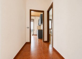 Foto 13 - Trilocale via Nazionale
 
152, Riace - foto 13
