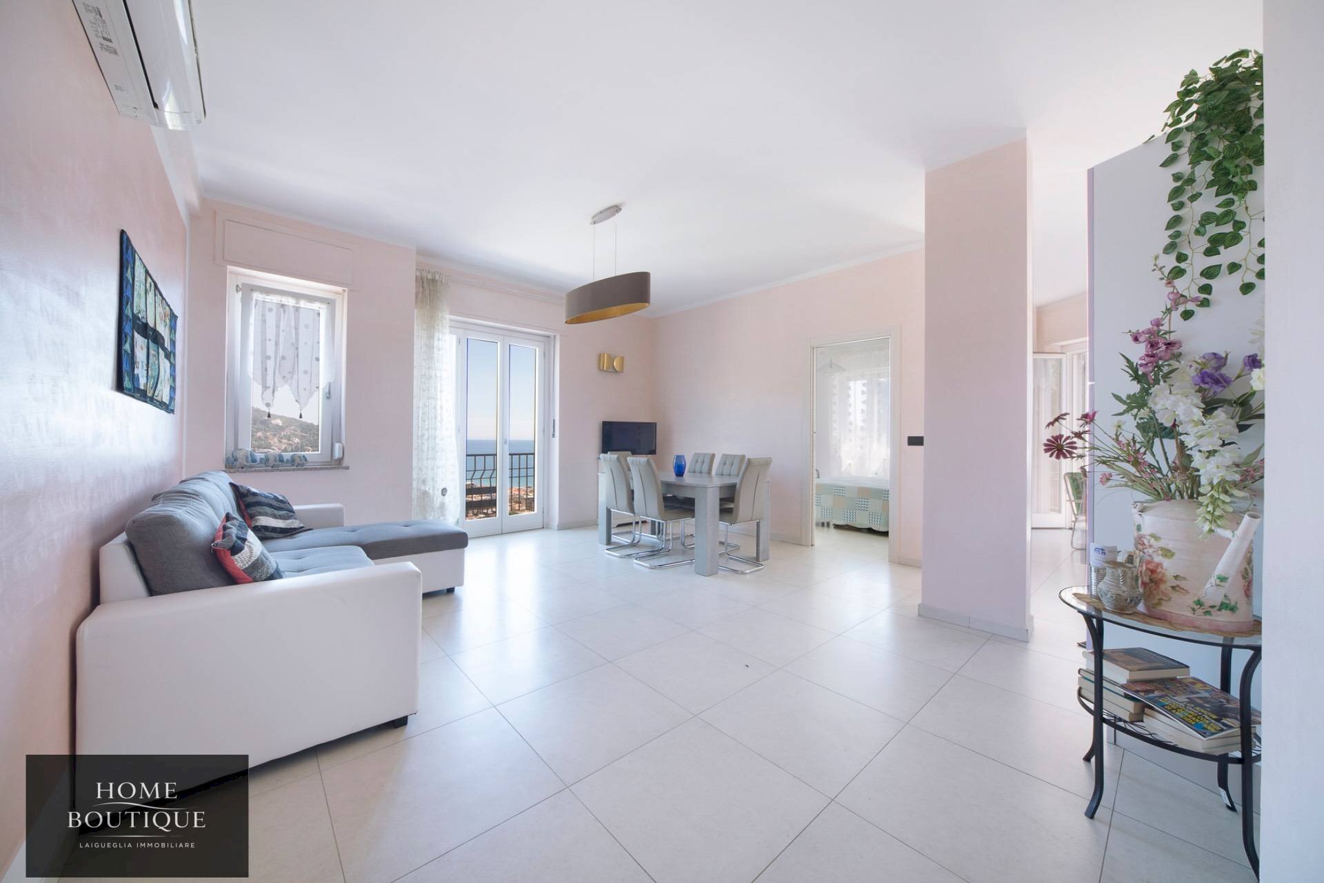 Foto 1 - Four-room apartment Via Virgilio
 
75, Alassio - photo 1