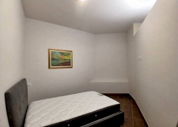 Camera da letto - Two-room apartment largo Alberto Pedrini, 3, Sondrio - photo 16