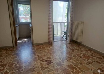 Cucina - Trilocale strada Carignano, 22, Moncalieri - foto 4