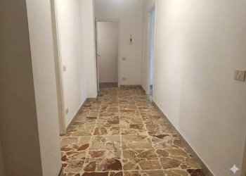 Corridoio - Trilocale strada Carignano, 22, Moncalieri - foto 7
