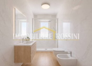 Bagno - Trilocale via Maria Virginia Staurenghi, 32, Varese - foto 17