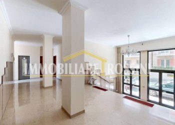 Interno palazzo - Trilocale via Maria Virginia Staurenghi, 32, Varese - foto 22