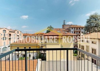 Balcone - Three-room apartment via Maria Virginia Staurenghi, 32, Varese - photo 3