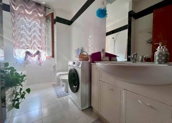 Bagno - Three-room apartment via Padova, 128, Termoli - photo 16