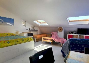 Interni - Quadrilocale via Vittorio Veneto, 38, Carasco - foto 2
