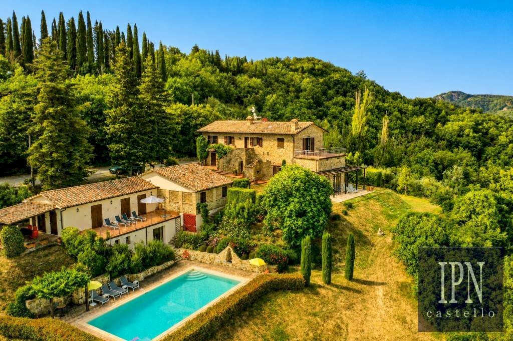 Piscina - Rustic via Roma, Montone - photo 3